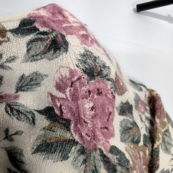 Vtg 90s Floral Angora Silk Lambs Wool Cottage Rose Prairie Grandma Sweater M - Picture 3 of 6